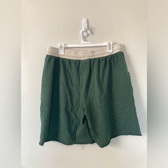 Champion Mens Green Cut-off Drawstring Shorts (1XL) - Picture 2 of 6